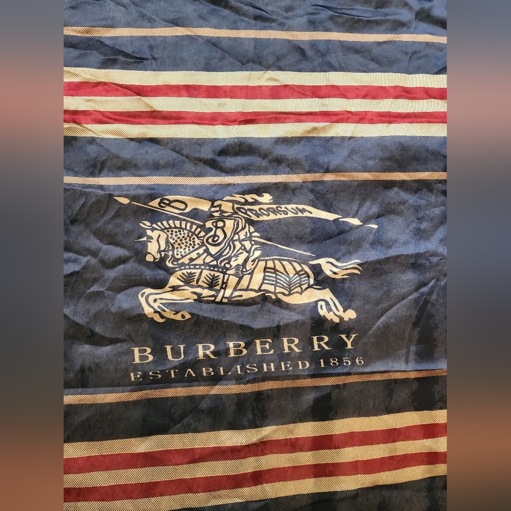 Silk Burberry scarf